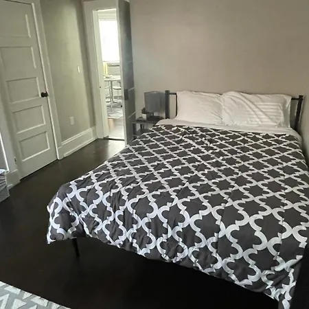 Homestay B&B In Boston - 3 Locations In Dorchester Exterior photo