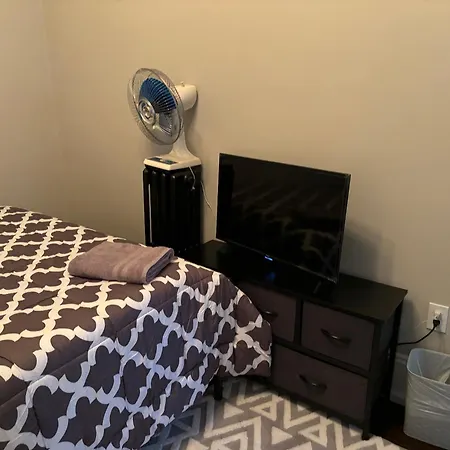 Homestay B&B In Boston - 3 Locations In Dorchester Exterior photo