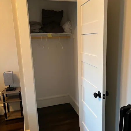 Homestay B&B In Boston - 3 Locations In Dorchester Exterior photo