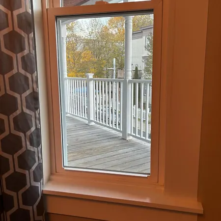 Homestay B&B In Boston - 3 Locations In Dorchester Exterior photo