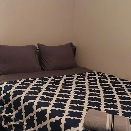 Homestay B&B In Boston - 3 Locations In Dorchester Exterior photo