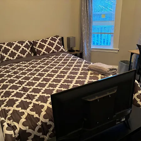 Homestay B&B In Boston - 3 Locations In Dorchester Exterior photo