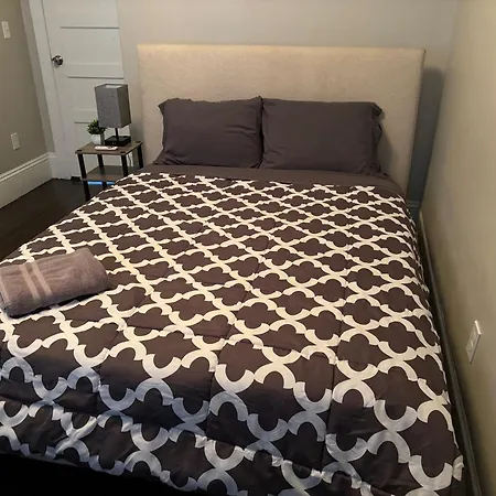 Homestay B&B In Boston - 3 Locations In Dorchester Exterior photo