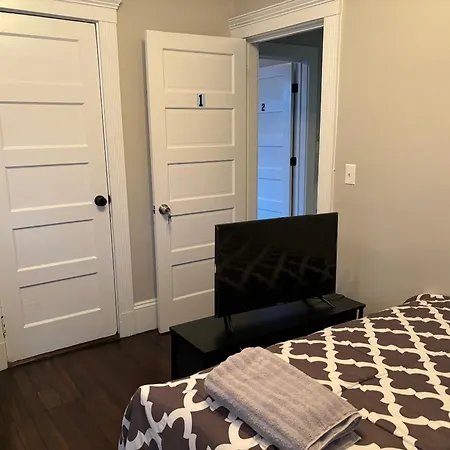 Homestay B&B In Boston - 3 Locations In Dorchester Exterior photo