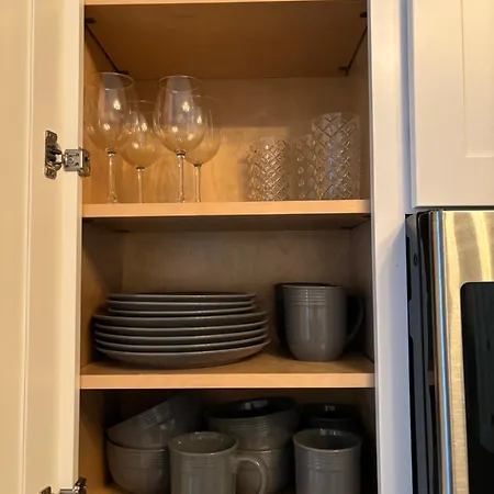 Homestay B&B In Boston - 3 Locations In Dorchester Exterior photo